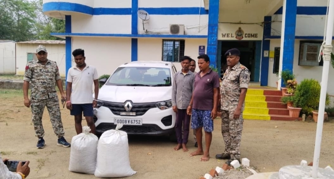 *देवभोग पुलिस ने 5 लाख कीमती गांजा के साथ दो अंतराज्यीय तस्करों को किया गिरफ्तार*