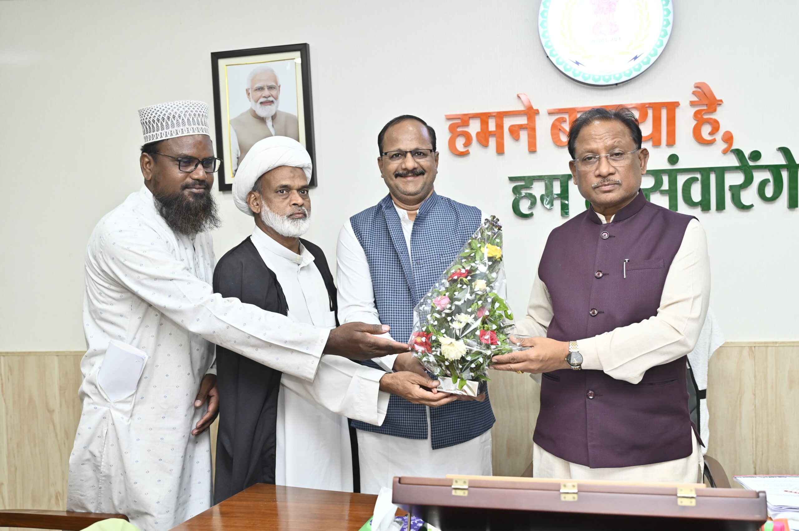 मुख्यमंत्री विष्णुदेव साय को मुस्लिम समाज ने दी ईदुल अज़हा की बधाई